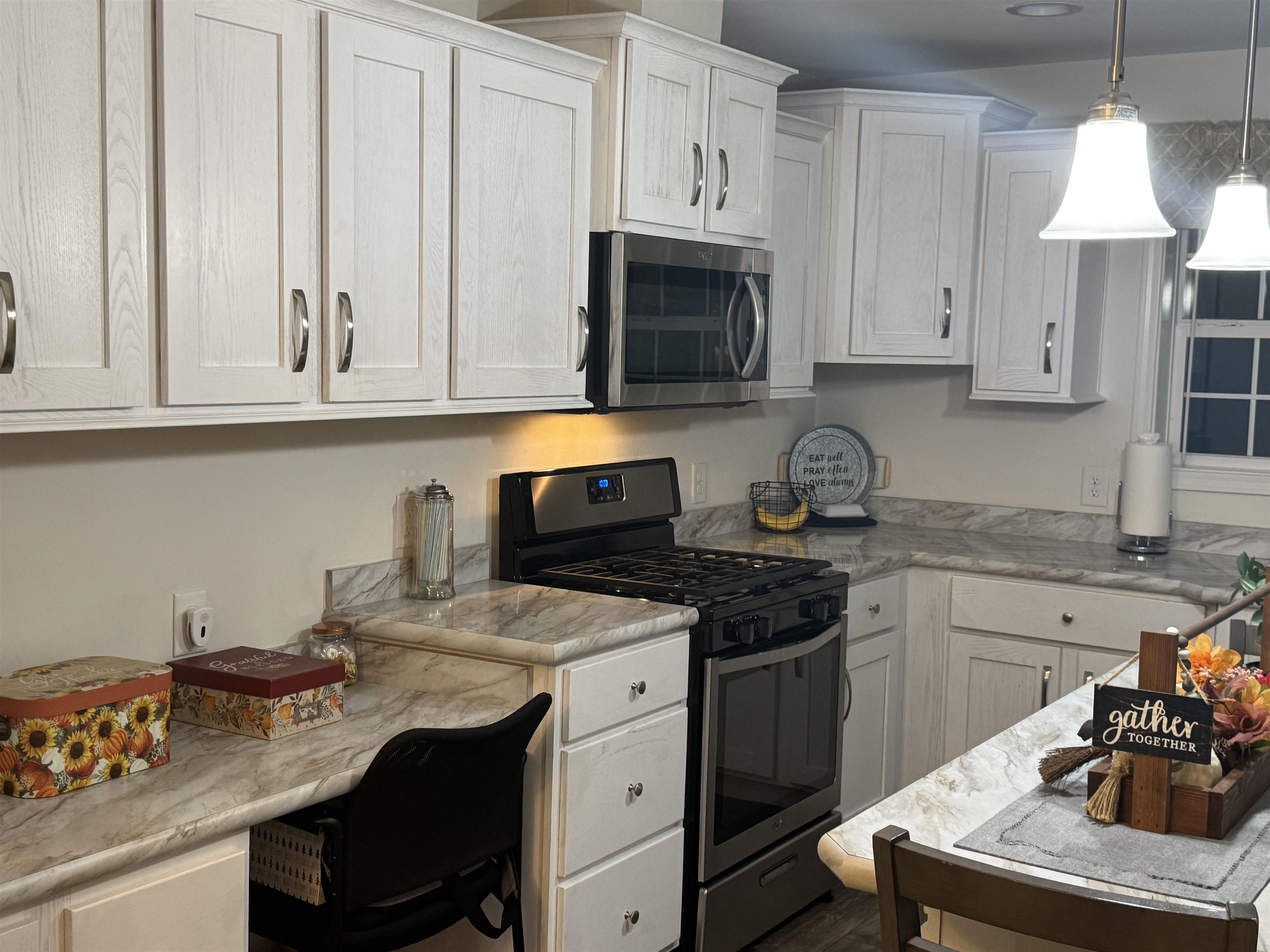 4 Manorcrest Drive Nashua, NH 03062 - Photo 16 of 39