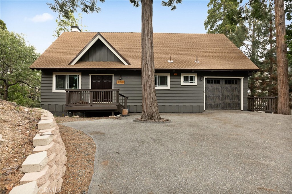 366 Rainier Road Lake Arrowhead, CA 92352 - Photo 2 of 42