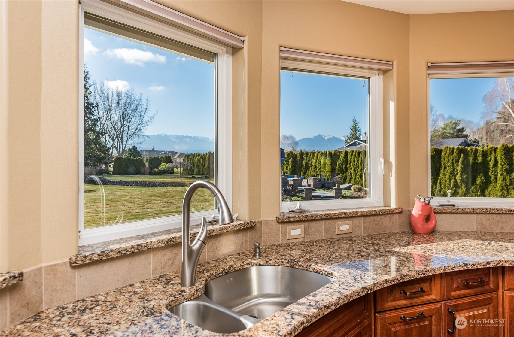 1870 Woodcock Road Sequim, WA 98382 - Photo 18 of 40