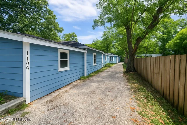 $355,000 | 1109 Lake Shore Boulevard, Jacksonville, FL 32205