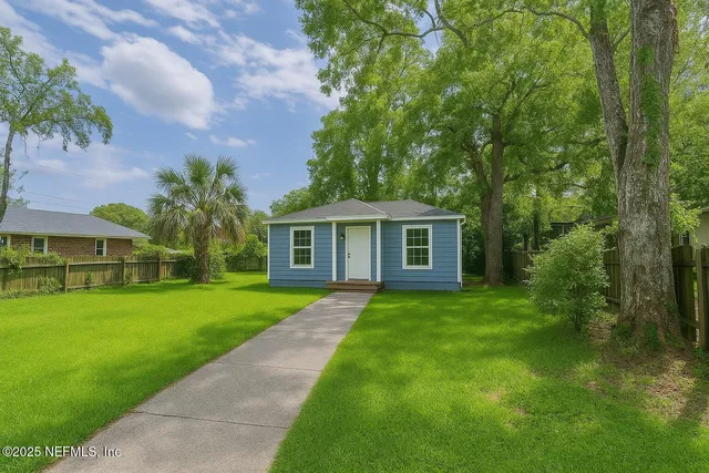$355,000 | 1109 Lake Shore Boulevard, Jacksonville, FL 32205