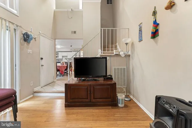 $366,900 | 10805 Violet Court, Manassas, VA 20109