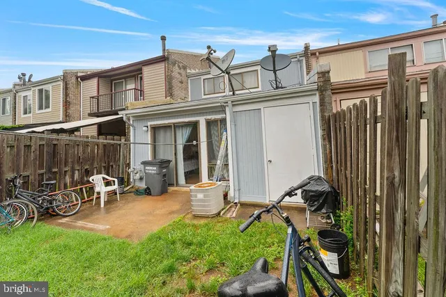 $366,900 | 10805 Violet Court, Manassas, VA 20109