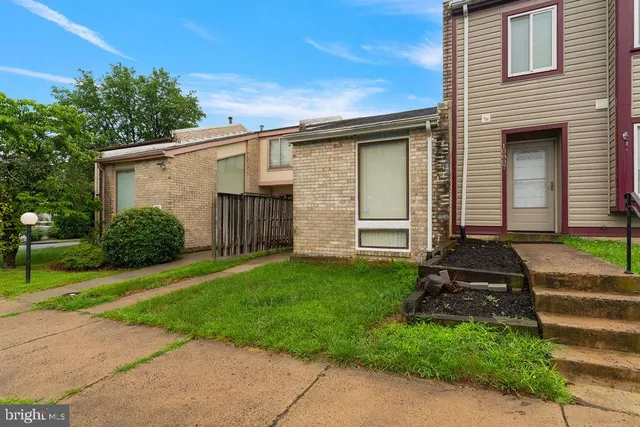 $366,900 | 10805 Violet Court, Manassas, VA 20109