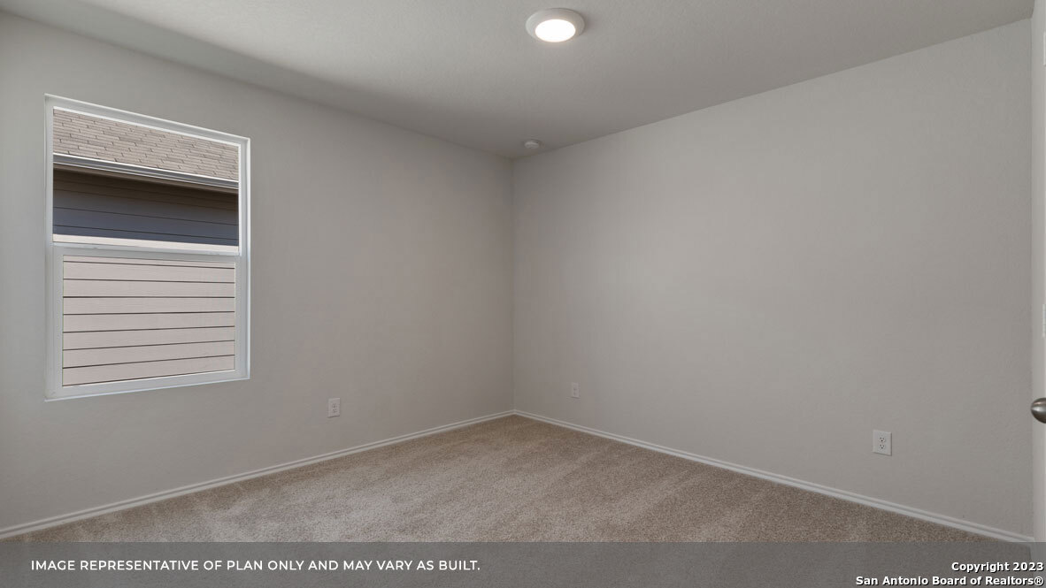 711 Wild Olive Way Seguin, TX 78155 - Photo 6 of 33