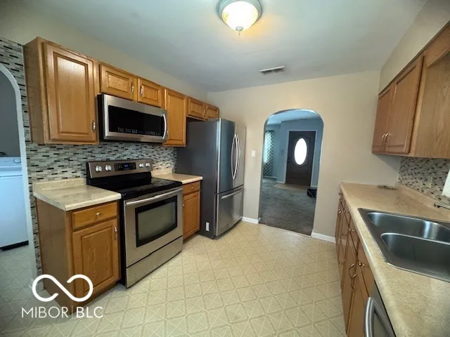 $204,000 | Undisclosed Address, Shelbyville, IN 46176