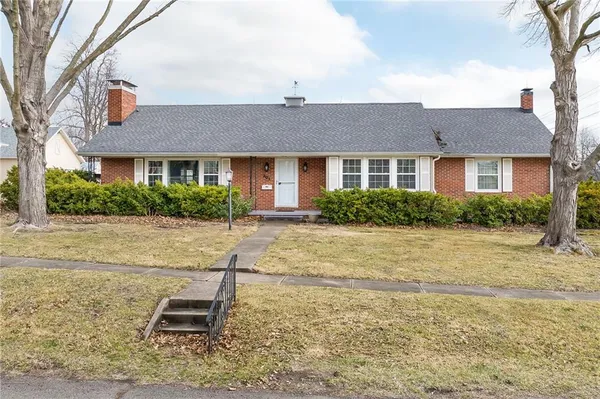 $304,900 | 301 North 5th Street, Savannah, MO 64485