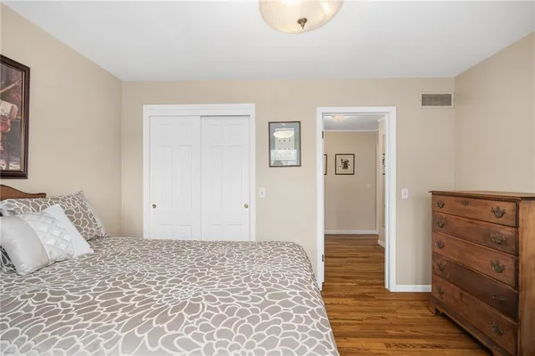 $304,900 | 301 North 5th Street, Savannah, MO 64485