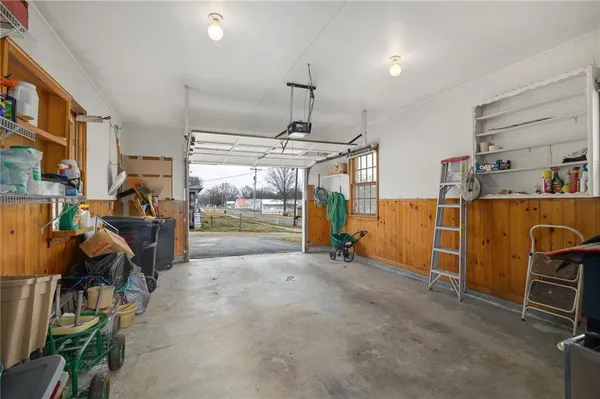 $304,900 | 301 North 5th Street, Savannah, MO 64485