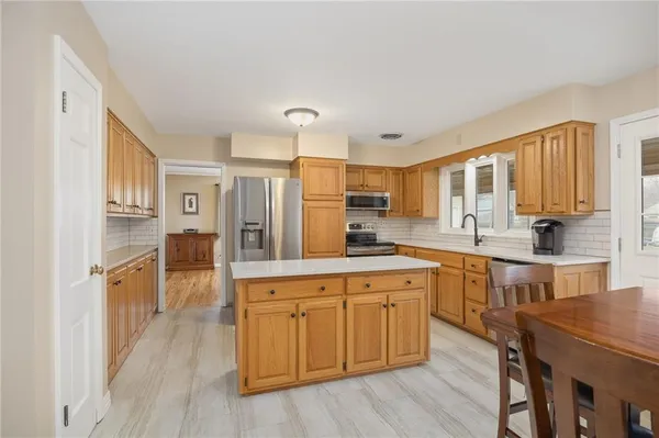 $304,900 | 301 North 5th Street, Savannah, MO 64485