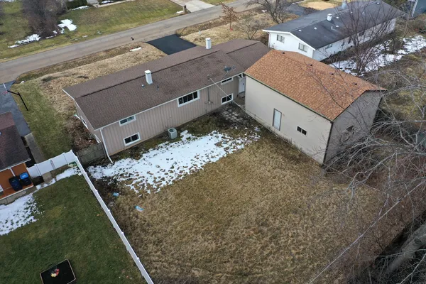 $599,000 | 907 West North Avenue, Lake Bluff, IL 60044