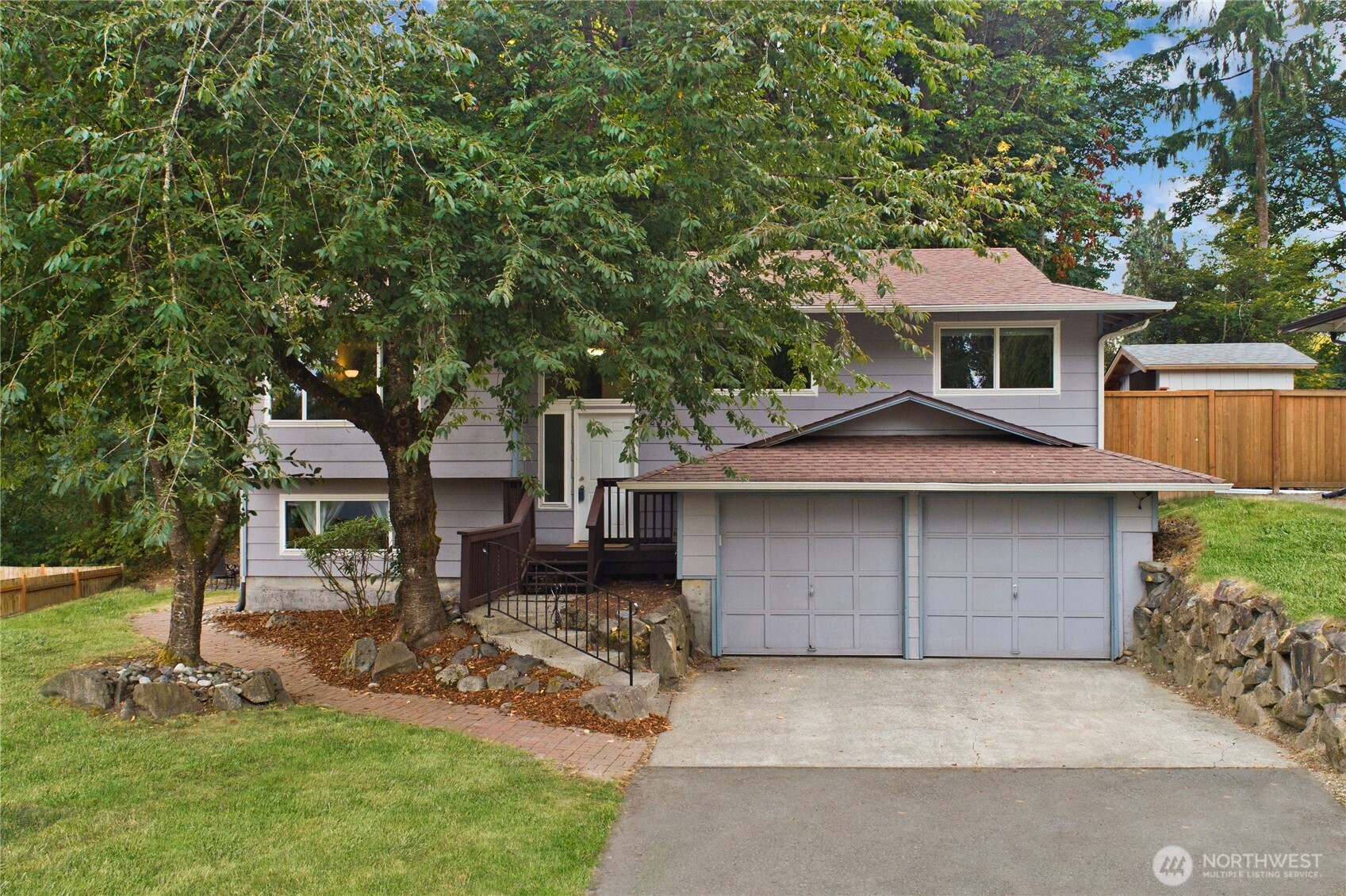 4237 South 326th Place Federal Way, WA 98001 - Photo 1 of 24 front view of a house with a yard