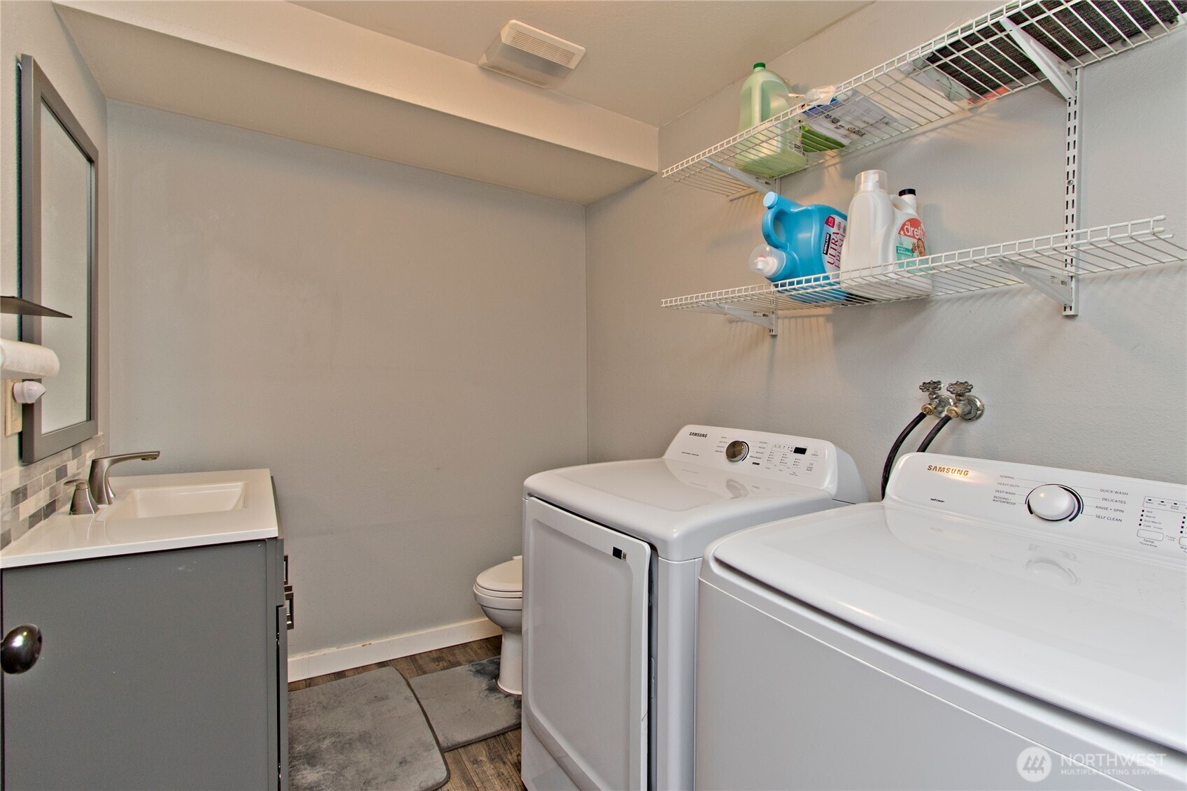 4237 South 326th Place Federal Way, WA 98001 - Photo 18 of 24 a utility room with dryer and washer