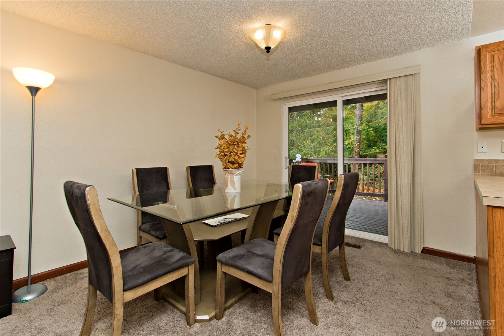 4237 South 326th Place Federal Way, WA 98001 - Photo 5 of 24 a dining room with furniture and window