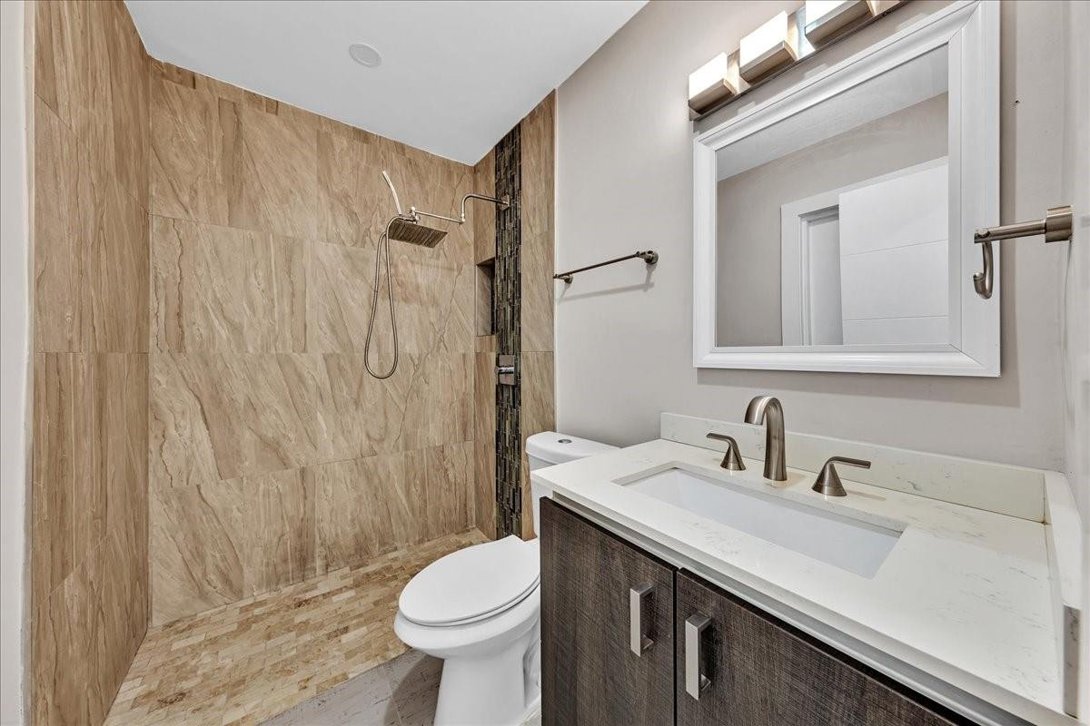 1004 Johnson Street Hollywood, FL 33019 - Photo 35 of 48 Photo 35