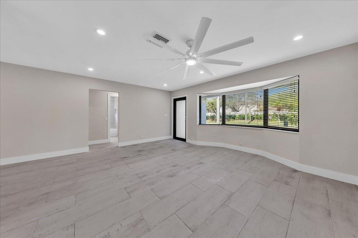1004 Johnson Street Hollywood, FL 33019 - Photo 4 of 48 Photo 4