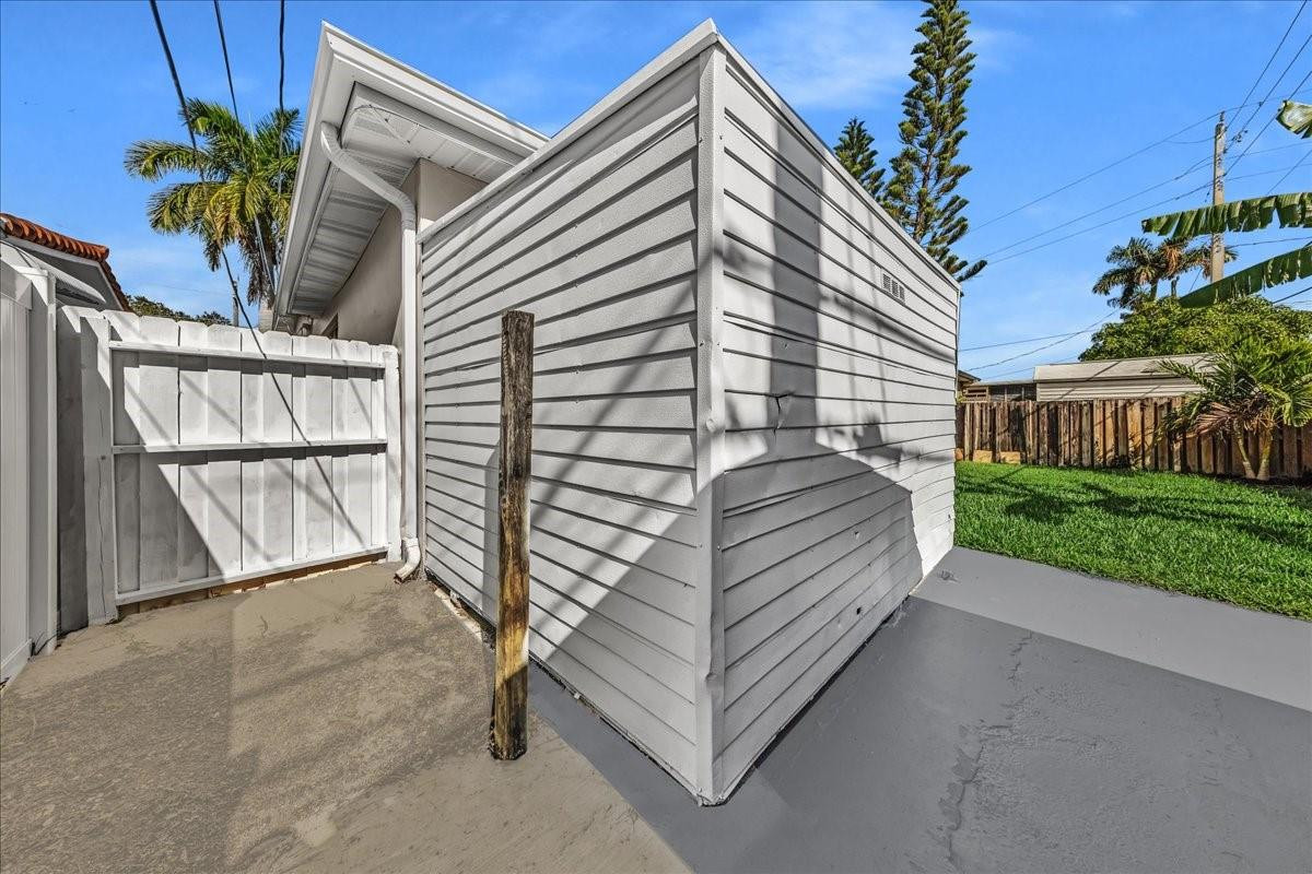 1004 Johnson Street Hollywood, FL 33019 - Photo 48 of 48 Photo 48