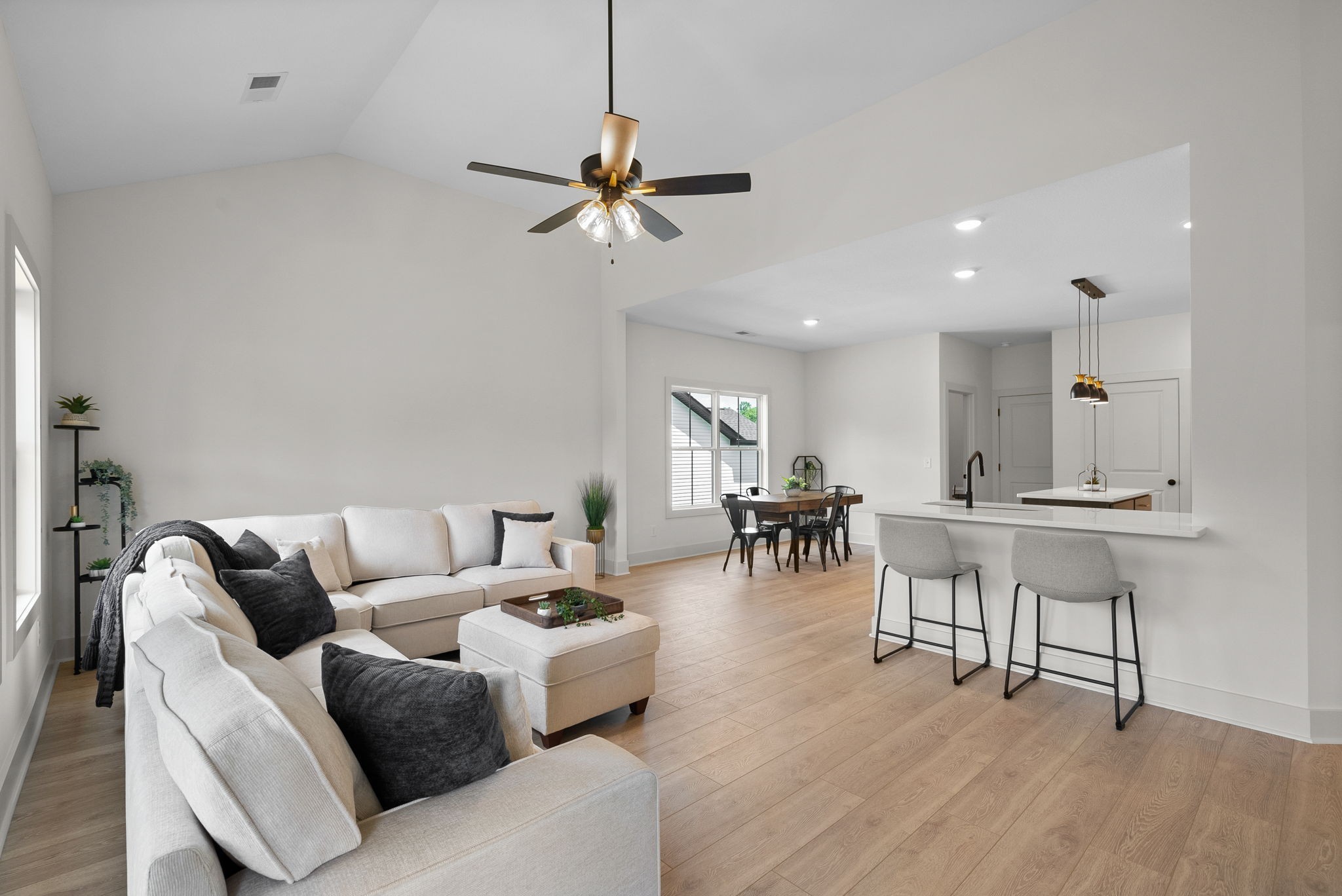 185 Dewberry Road Clarksville, TN 37042 - Photo 12 of 75