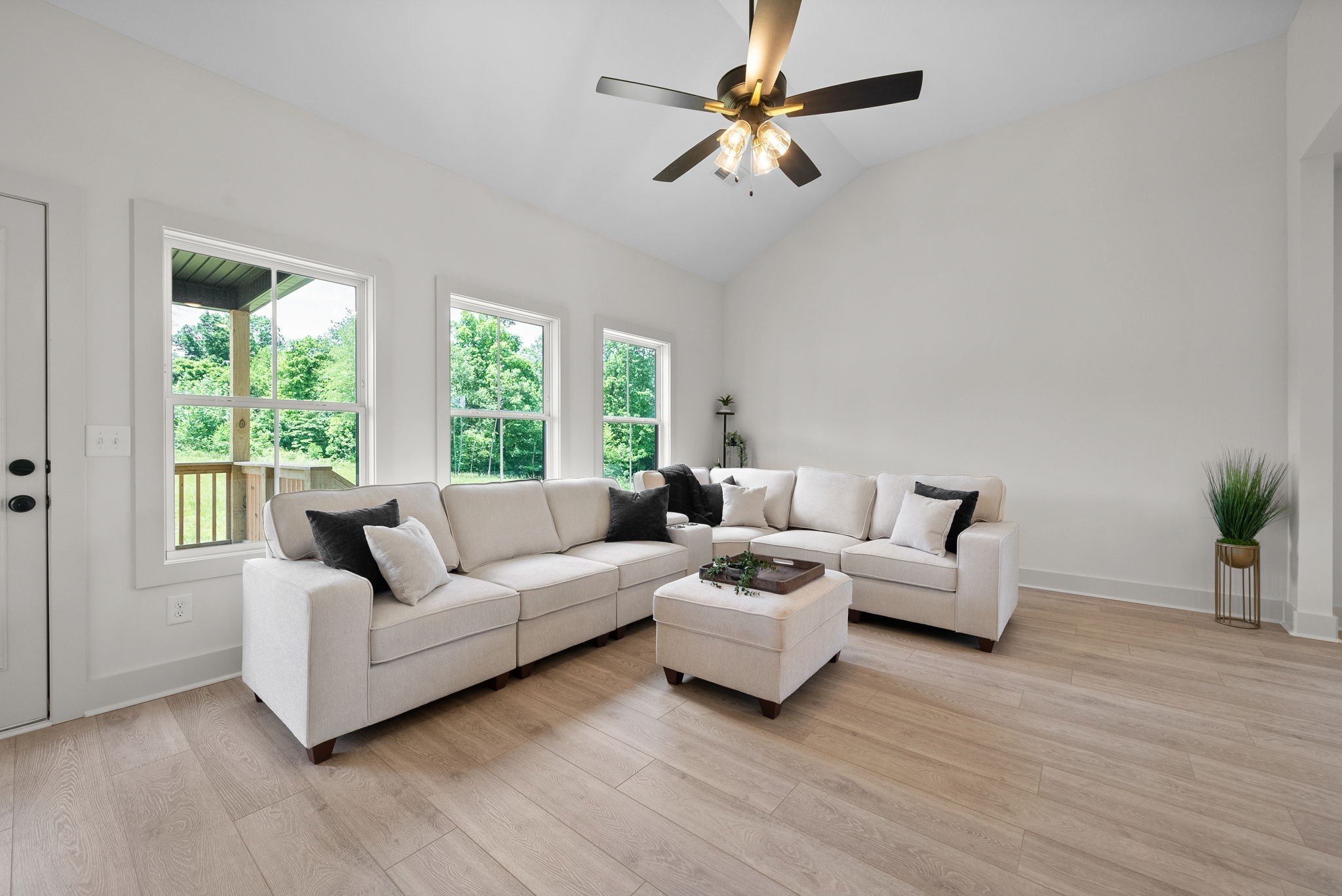 185 Dewberry Road Clarksville, TN 37042 - Photo 10 of 75