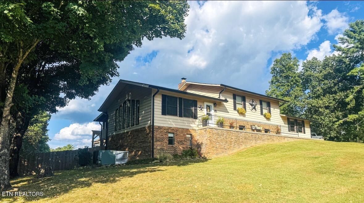 2334 Litton Road Oneida, TN 37841 - Photo 3 of 58 IMG_3817