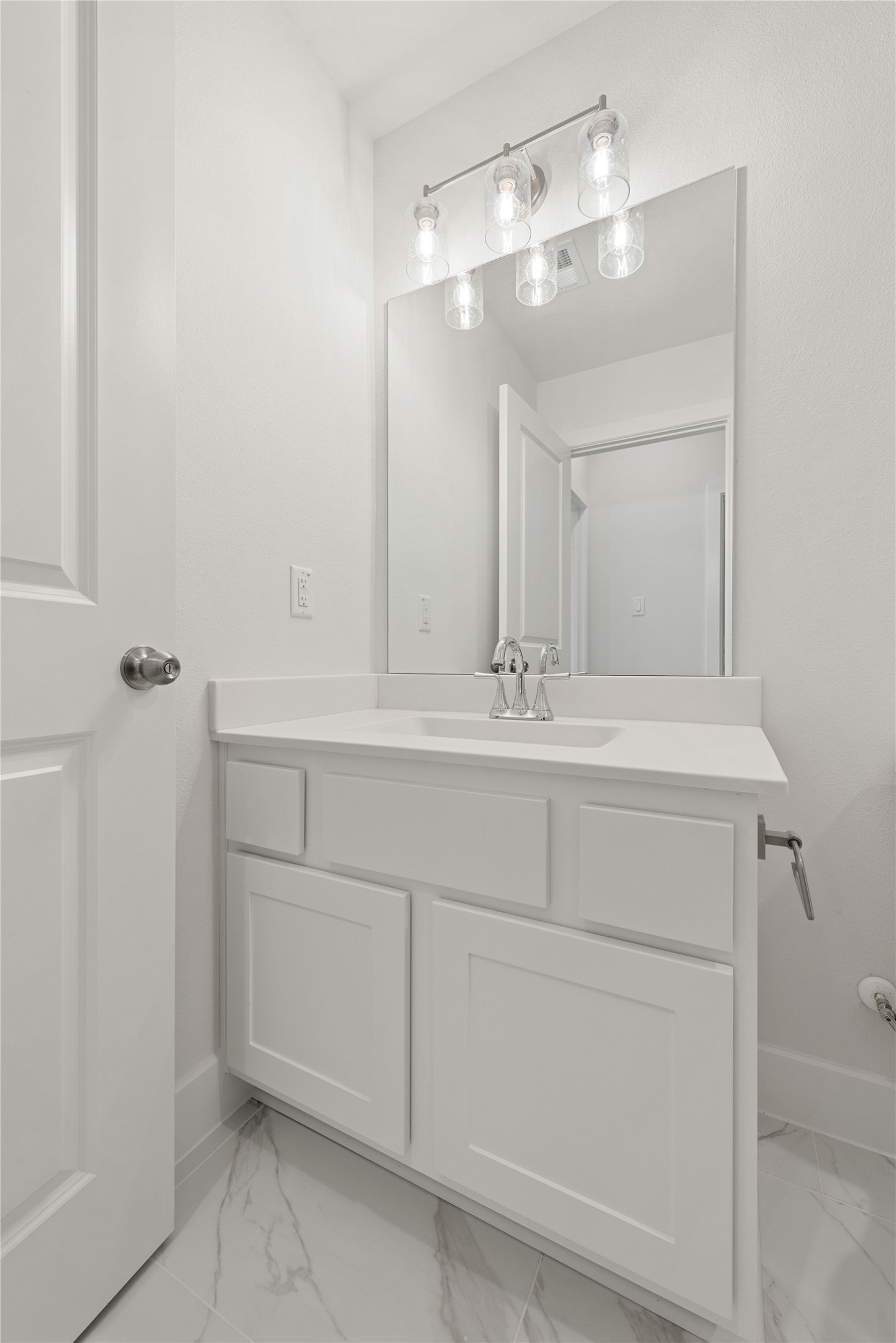517 Snakeroot Trail Georgetown, TX 78633 - Photo 16 of 23 Representative image. Features, selections and colors may vary.