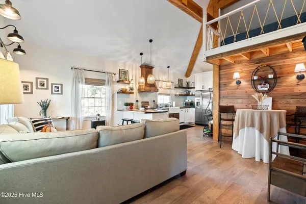 $470,000 | 204 Lakeshore Drive, Lake Waccamaw, NC 28450