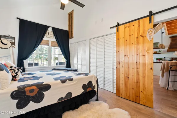 $470,000 | 204 Lakeshore Drive, Lake Waccamaw, NC 28450