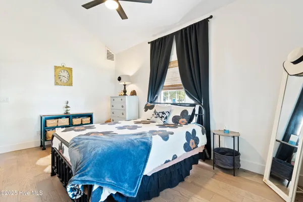 $470,000 | 204 Lakeshore Drive, Lake Waccamaw, NC 28450