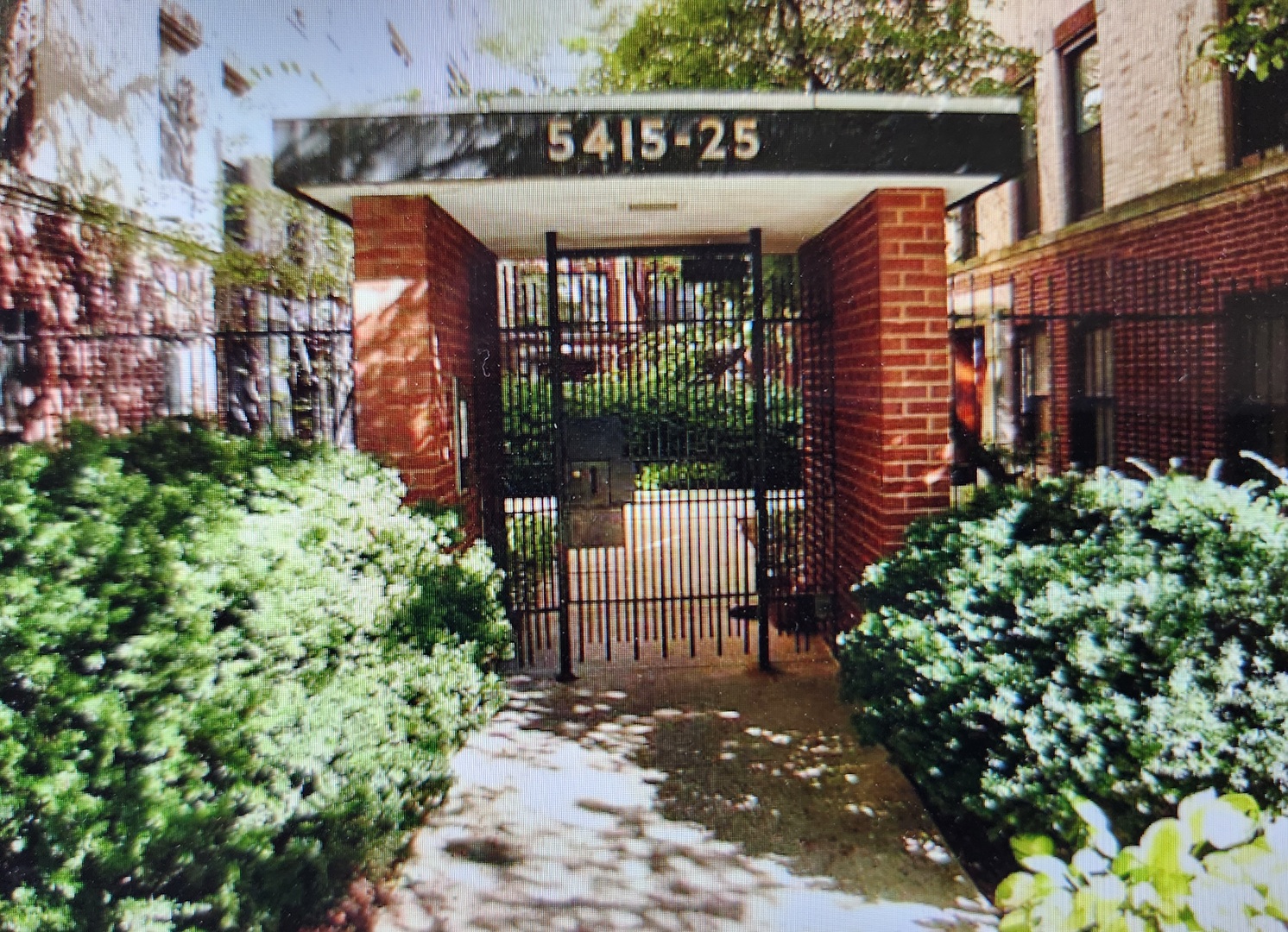 5425 South Dorchester Ave Unit 1E  