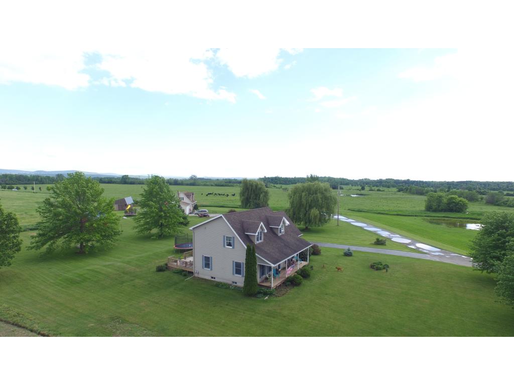 545 Perry Road St. Albans Town, VT 05488 - Photo 9 of 11