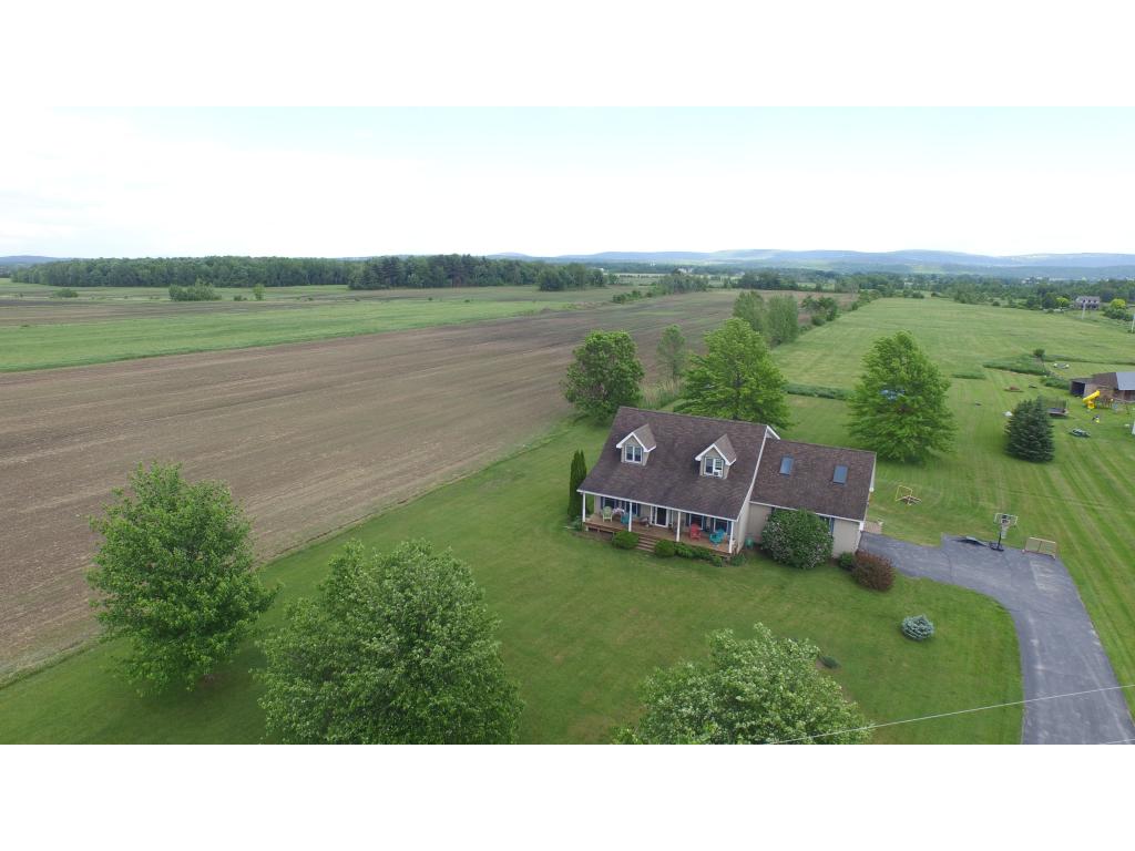 545 Perry Road St. Albans Town, VT 05488 - Photo 10 of 11