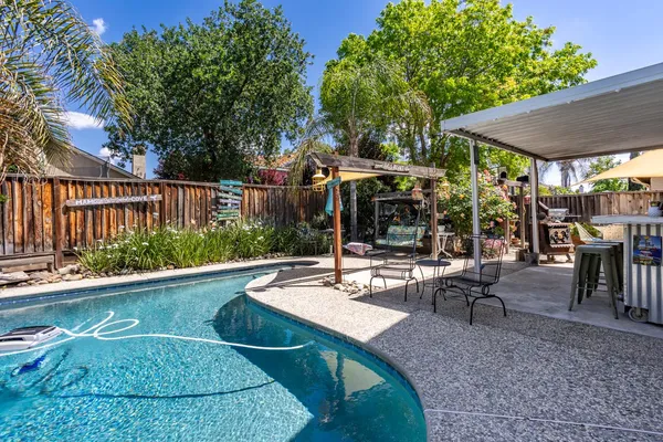 $680,000 | 1000 Alden Glen Drive, Tracy, CA 95376