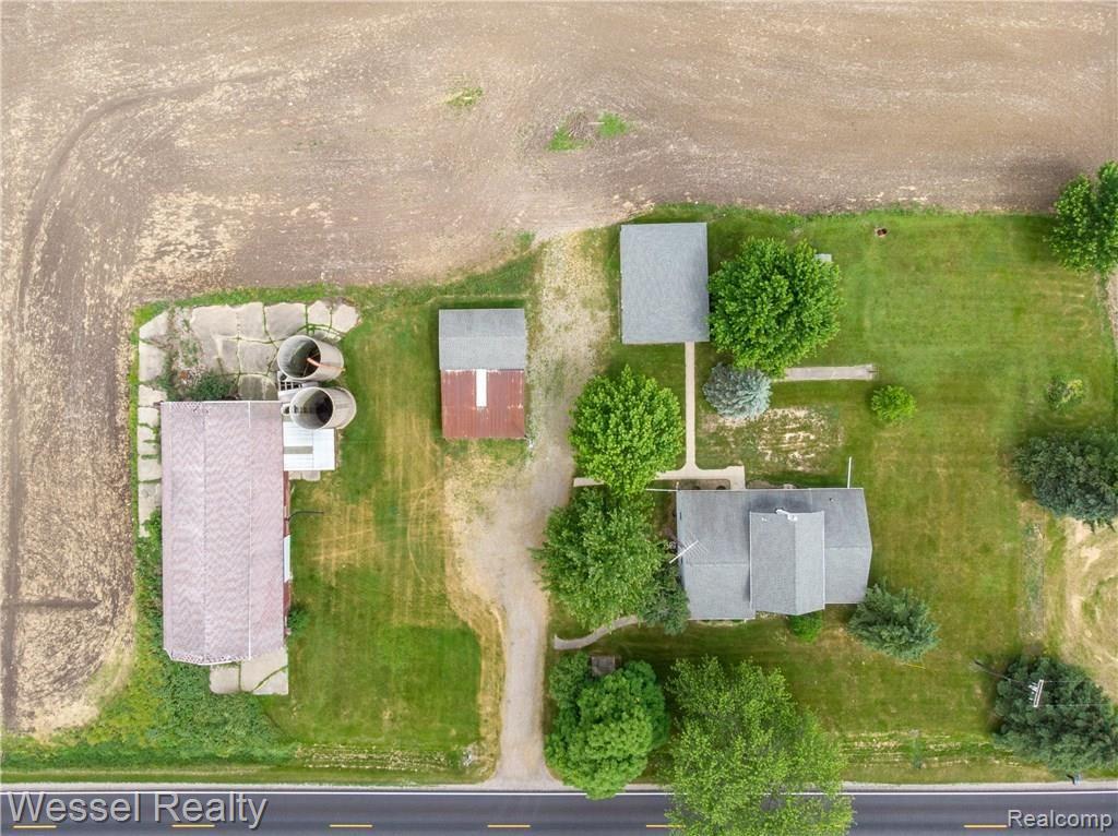 10312 Dolan Road Columbus, MI 48063 - Photo 5 of 35