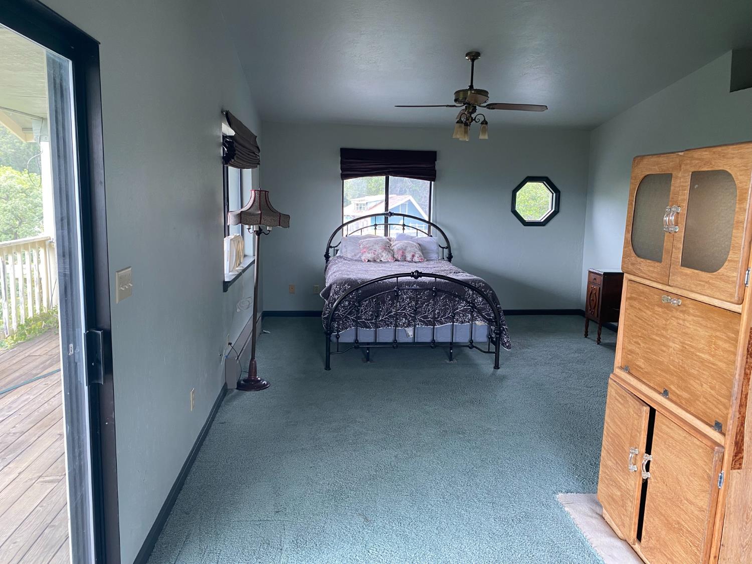 5021 Banbury Cross Road Shingle Springs, CA 95682 - Photo 52 of 92 The master bedroom view towards front of house.
