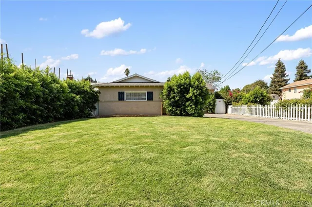 $899,950 | 7459 Vanalden Avenue, Reseda, CA 91335