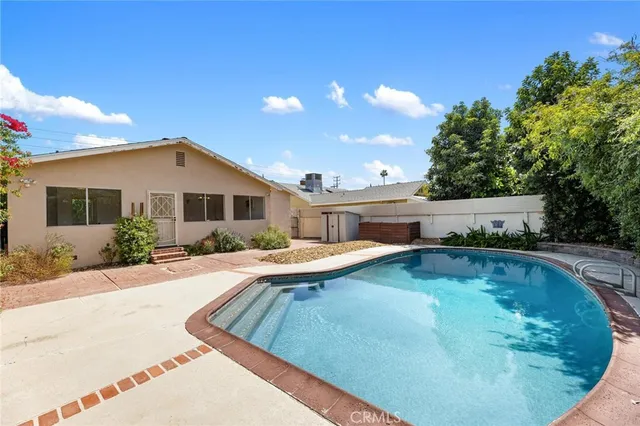 $899,950 | 7459 Vanalden Avenue, Reseda, CA 91335