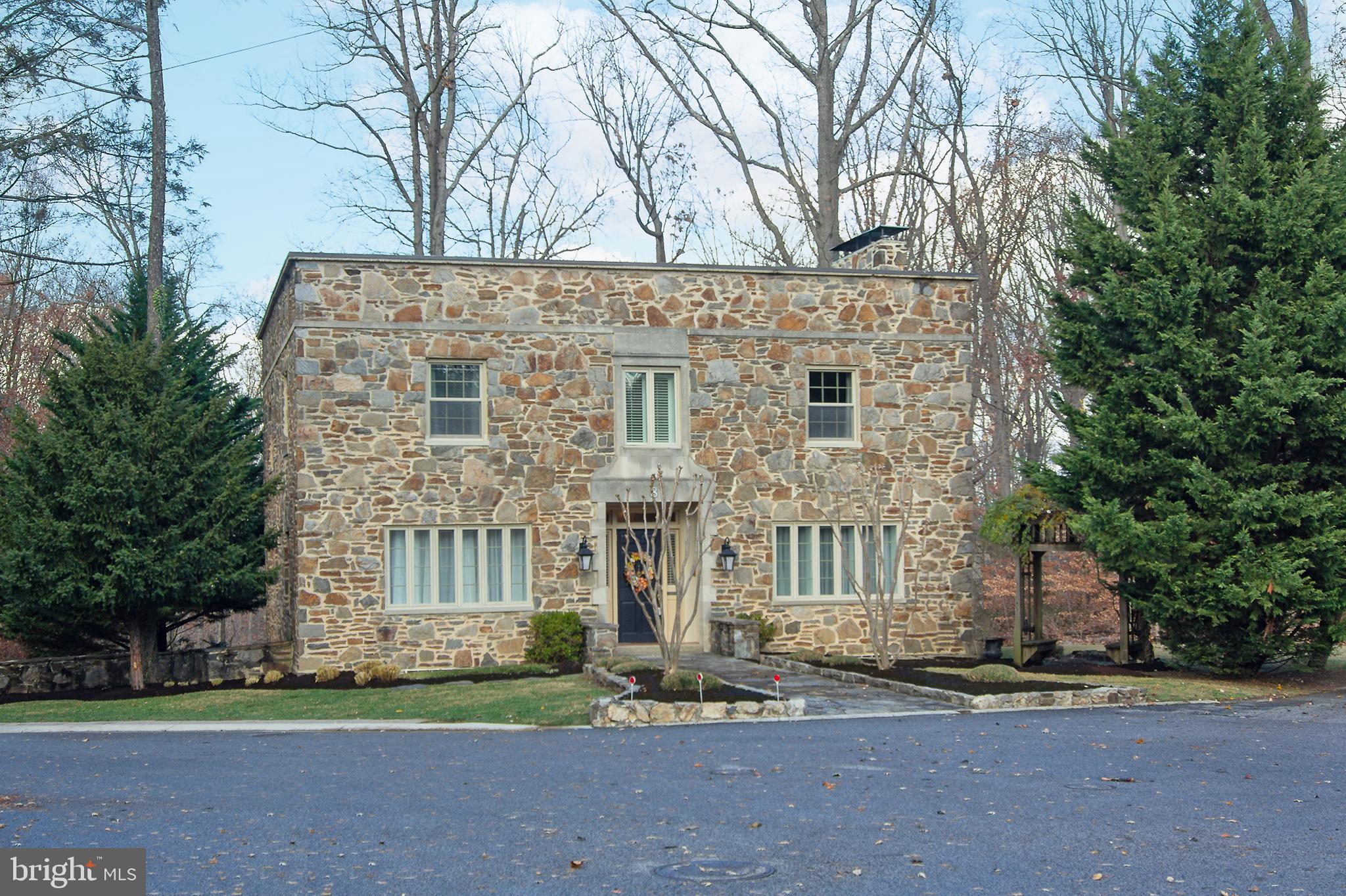 8 Center Road Towson, MD 21286 - Photo 1 of 47