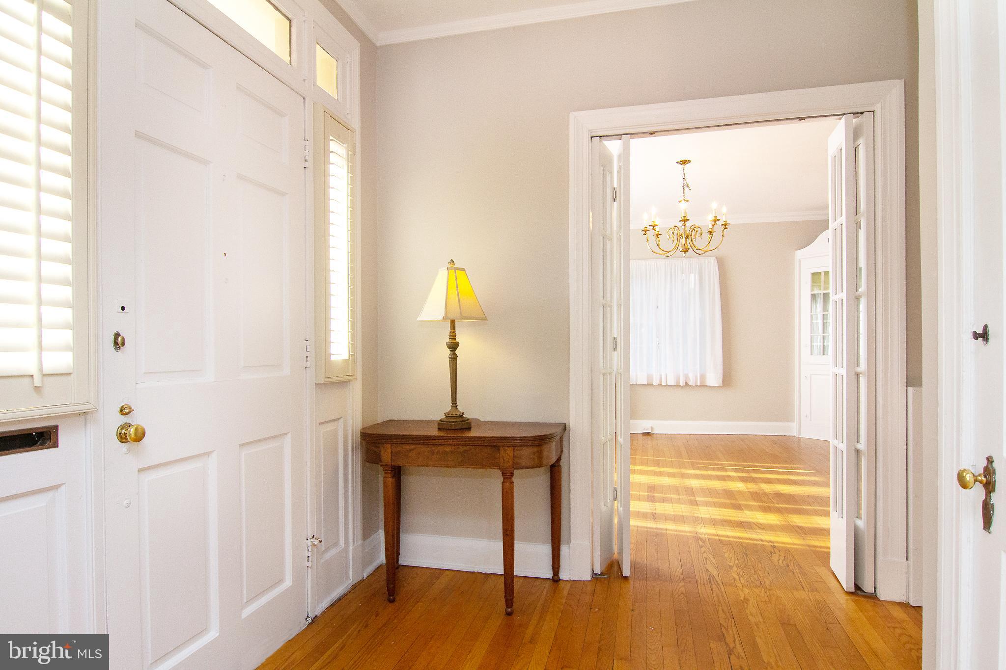 8 Center Road Towson, MD 21286 - Photo 14 of 47