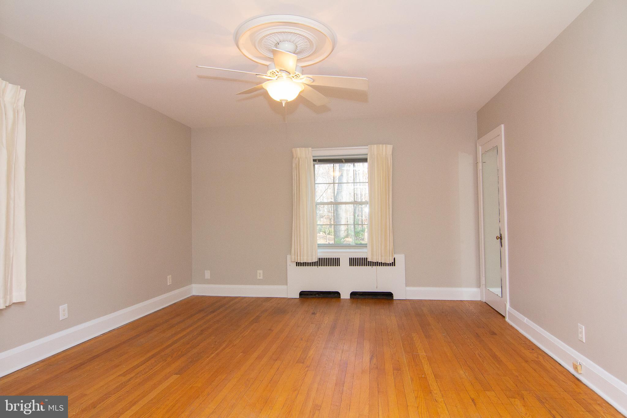 8 Center Road Towson, MD 21286 - Photo 30 of 47