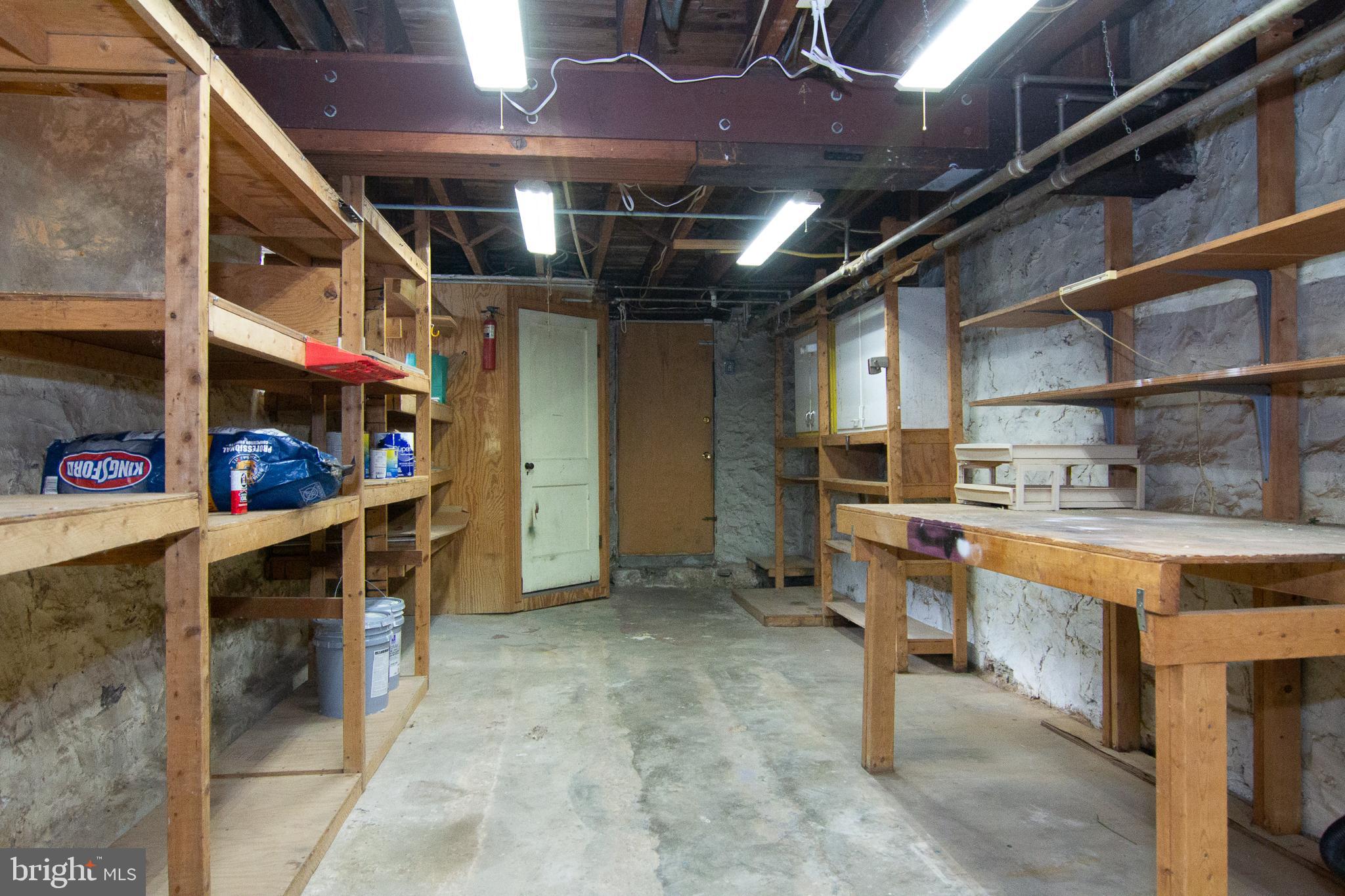 8 Center Road Towson, MD 21286 - Photo 36 of 47