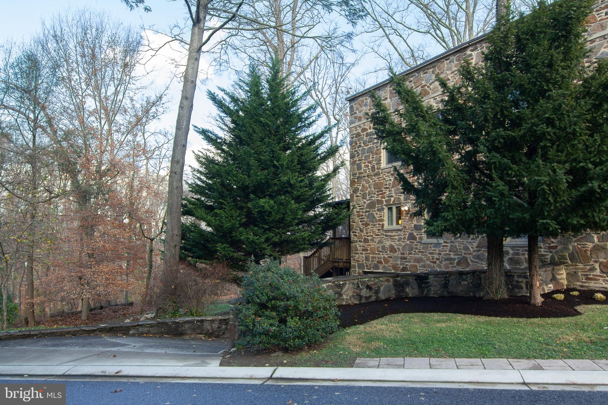 8 Center Road Towson, MD 21286 - Photo 46 of 47