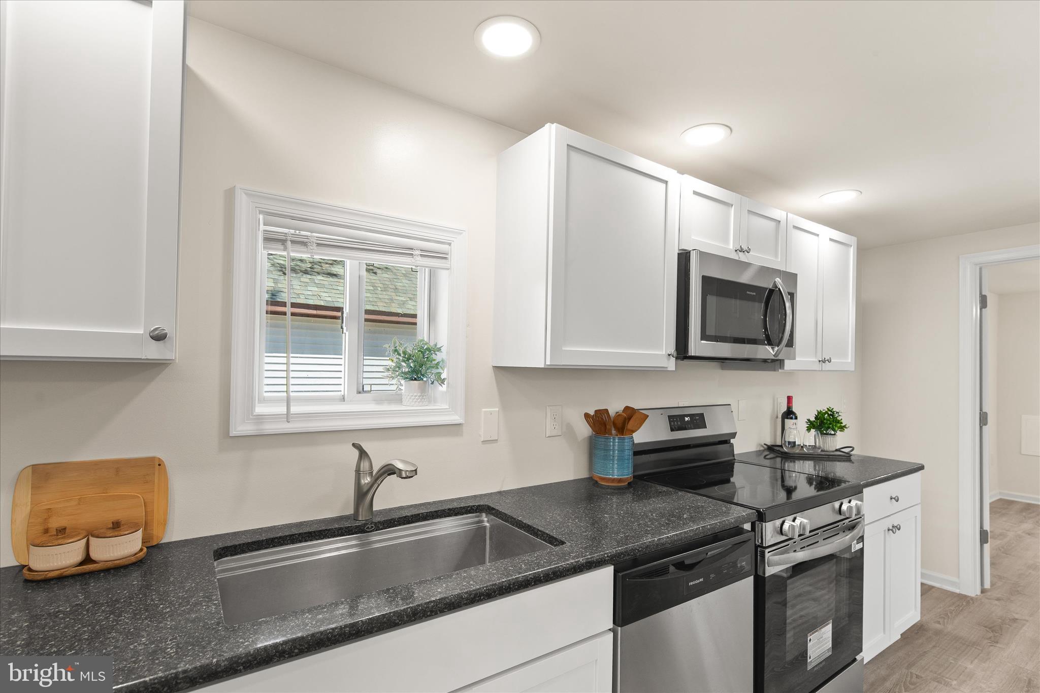 26465 Mason Webster Road Princess Anne, MD 21853 - Photo 14 of 63 Granite Countertops