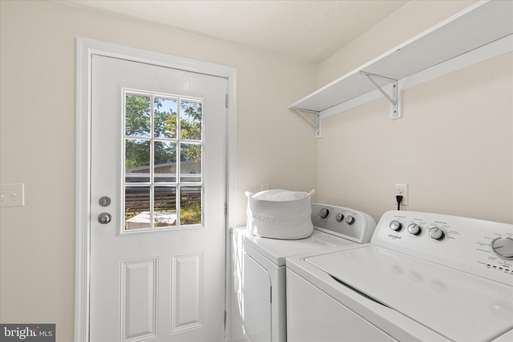 26465 Mason Webster Road Princess Anne, MD 21853 - Photo 36 of 63 Laundry/ Mudroom