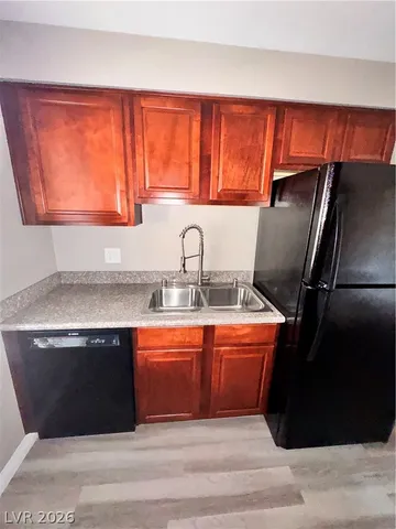 $1,145 | 4450 Sandy River Drive, Unit 90, Las Vegas, NV 89103