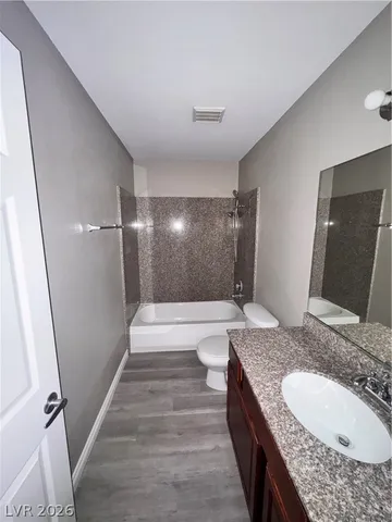 $1,145 | 4450 Sandy River Drive, Unit 90, Las Vegas, NV 89103