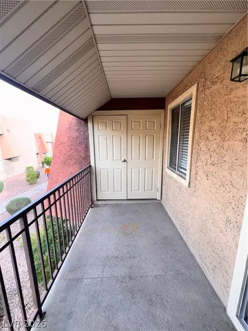 $1,145 | 4450 Sandy River Drive, Unit 90, Las Vegas, NV 89103