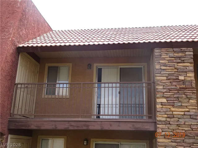 $1,145 | 4450 Sandy River Drive, Unit 90, Las Vegas, NV 89103