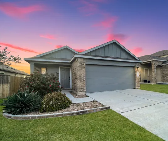 $1,700 | 353 Bronco Billy Drive, Jarrell, TX 76537