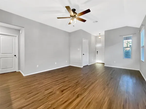 $1,700 | 353 Bronco Billy Drive, Jarrell, TX 76537