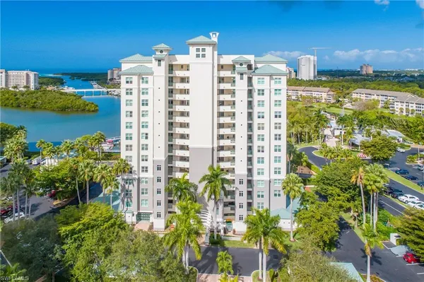 $1,049,000 | 430 Cove Tower Drive, Unit 501, Naples, FL 34110
